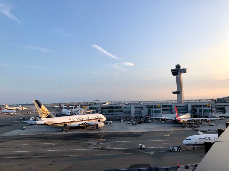 New York JFK Havalimanı çevresi (TWA Hotel/TWA Flight Center yakınları) – giriş kuralları haberinde temsili.