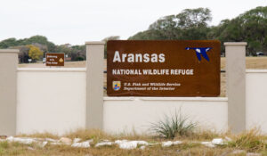 ABD’de bir National Wildlife Refuge giriş tabelası (temsili).