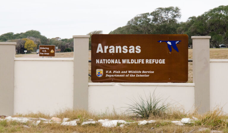 ABD’de bir National Wildlife Refuge giriş tabelası (temsili).
