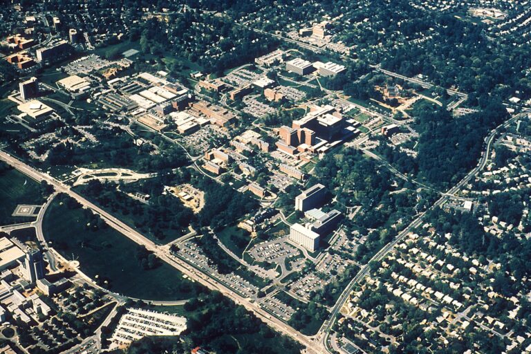 Bethesda, Maryland’de NIH kampüsünün havadan görünümü (temsili).