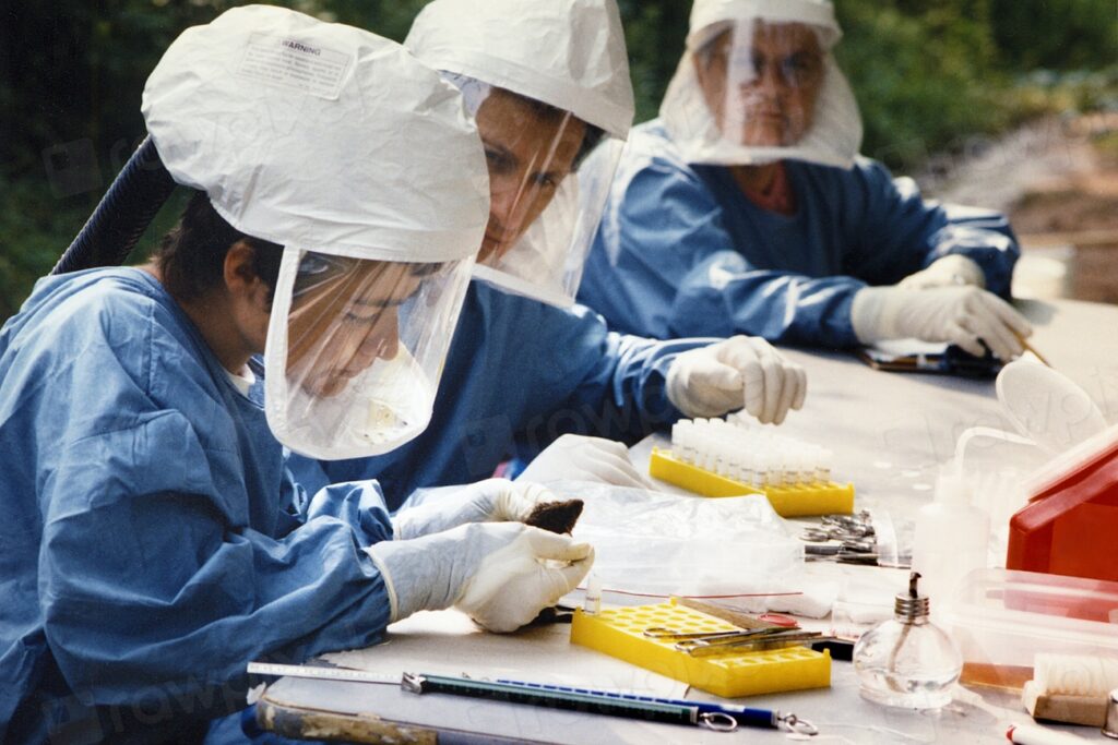 CDC kaynaklı halk sağlığı laboratuvarı ve numune inceleme görseli
