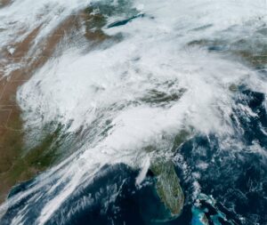NOAA uydusundan şiddetli fırtına sistemi görüntüsü